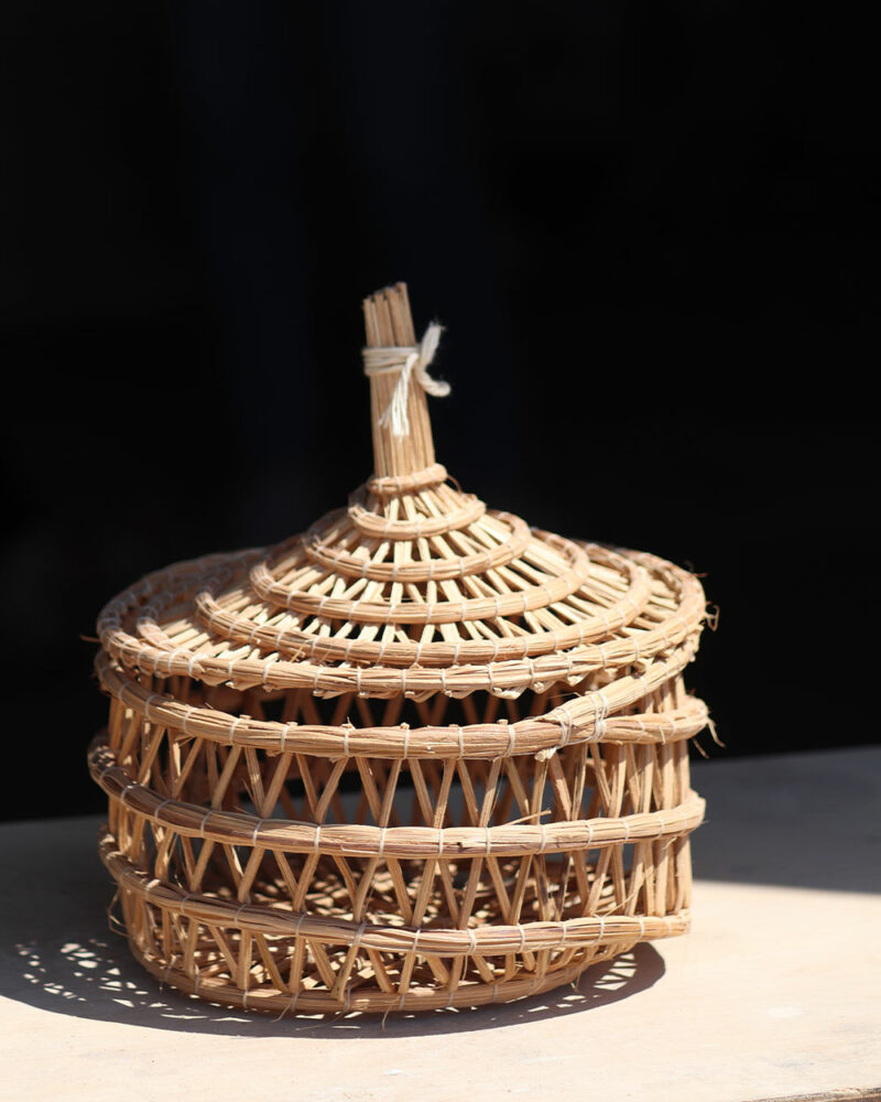 Panier avec couvercle